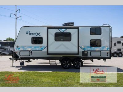 2023 IBEX 20BHS - Photo 6