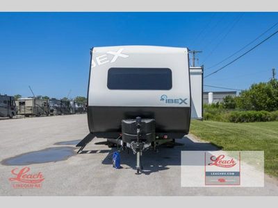 2023 IBEX 20BHS - Photo 3
