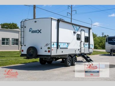 2023 IBEX 20BHS - Photo 9