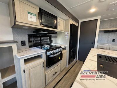 2026 Shasta s - Photo 12