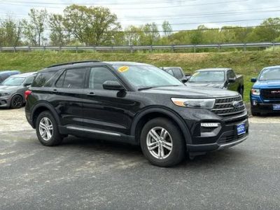 2022 Ford Explorer — side profile view
