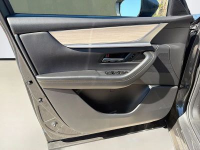 2026 Mazda CX-90 PHEV — photo 24 view