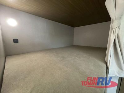 2025 Forest River RV Wildwood - Photo 38