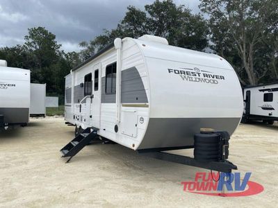 2025 Forest River RV Wildwood - Photo 3