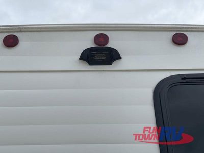 2025 Forest River RV Wildwood - Photo 16