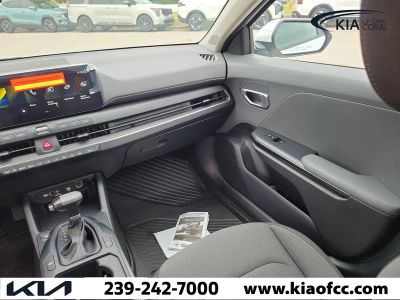 2026 Kia K4 — photo 16 view