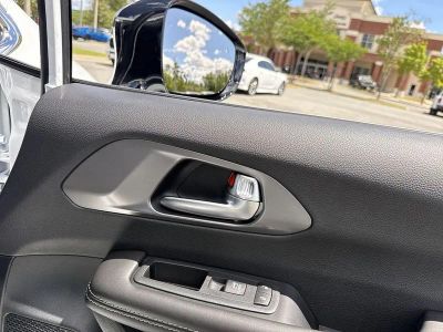 2026 Chrysler Pacifica — photo 26 view
