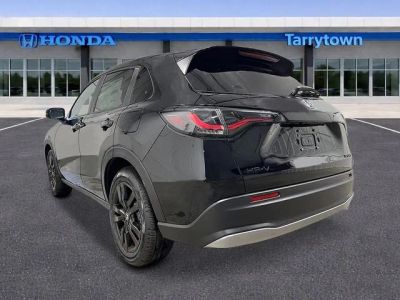 2027 Honda HR-V — rear three-quarter view