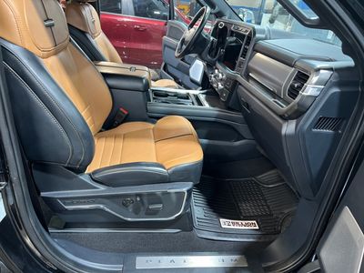 2024 Ford Super Duty F-350 SRW — photo 10 view