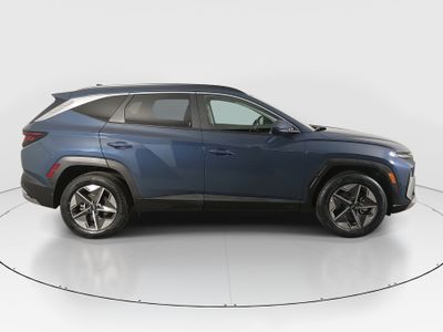 2025 Hyundai Tucson — photo 8 view