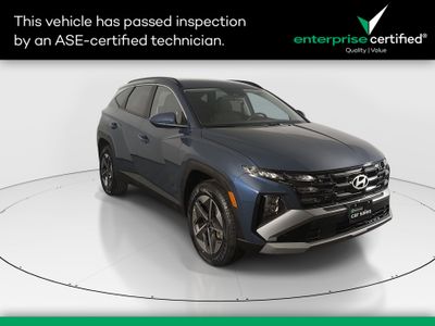 2025 Hyundai Tucson SEL AWD — front three-quarter view