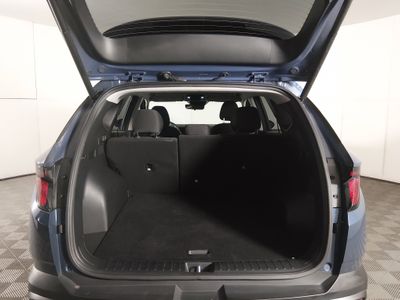 2025 Hyundai Tucson — photo 11 view
