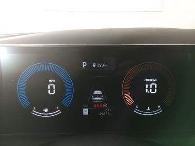 2025 Hyundai Tucson — photo 14 view