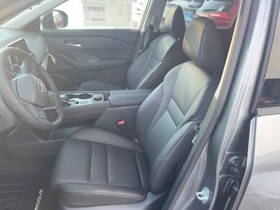 2026 Nissan Rogue — photo 11 view