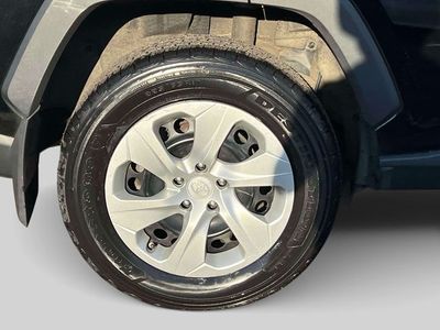 2022 Toyota RAV4 - Photo 11