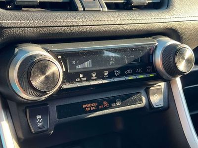 2022 Toyota RAV4 - Photo 32