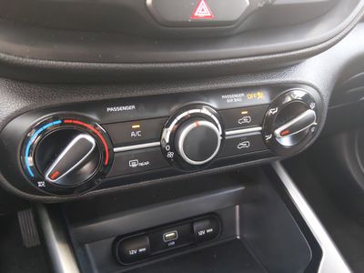 2024 Kia Soul — photo 19 view