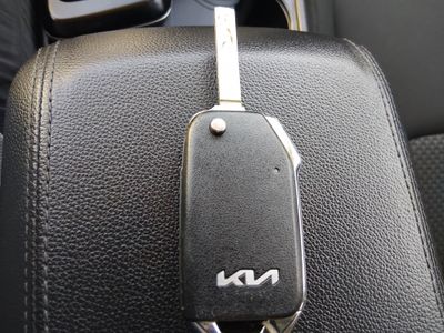 2025 Kia Sportage - Photo 15