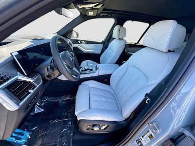 2026 BMW X5 — photo 16 view