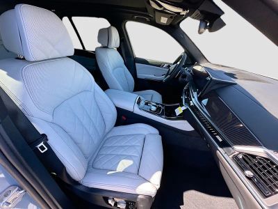 2026 BMW X5 — photo 23 view