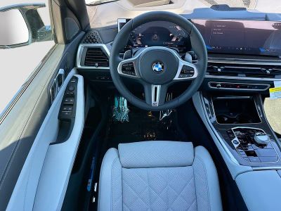 2026 BMW X5 — photo 17 view