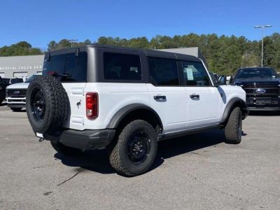 2026 Ford Bronco - Photo 3