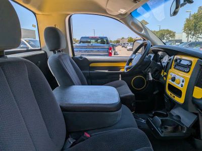 2005 Dodge Ram 1500 — photo 16 view