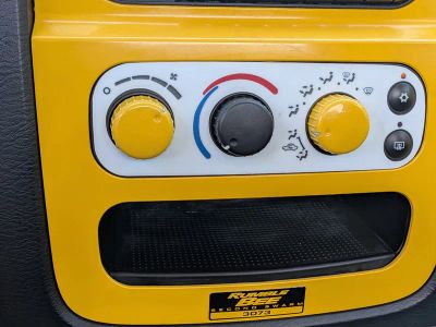 2005 Dodge Ram 1500 — photo 28 view