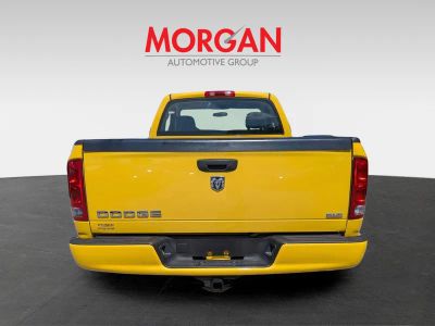 2005 Dodge Ram 1500 — detail view