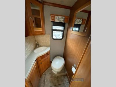 2015 Tiffin Motorhomes Allegro Breeze BR - Photo 9