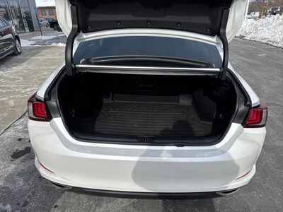 2022 Lexus ES 350 — photo 27 view