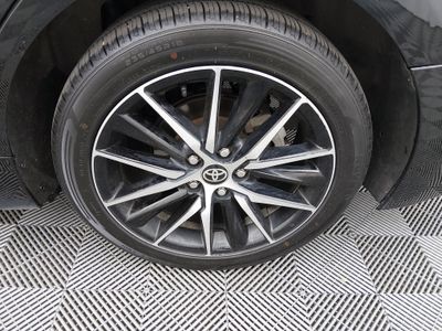 2024 Toyota Camry — photo 10 view