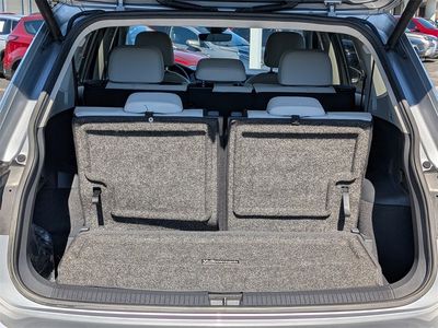 2020 Volkswagen Tiguan - Photo 12