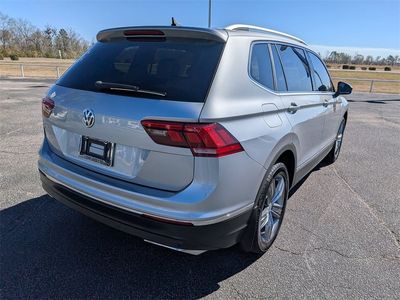 2020 Volkswagen Tiguan - Photo 3