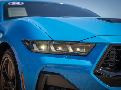 2024 Ford Mustang - Photo 15