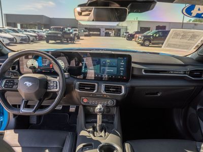 2024 Ford Mustang - Photo 30