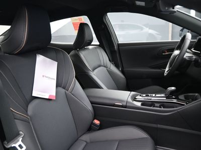 2026 Toyota Crown XLE Sedan - Photo 15