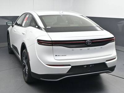 2026 Toyota Crown XLE Sedan - Photo 8