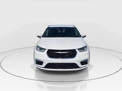 2023 Chrysler Pacifica — side profile view