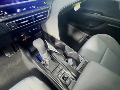 2025 Toyota Camry — photo 22 view