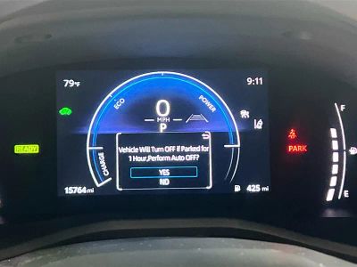 2025 Toyota Camry — photo 19 view