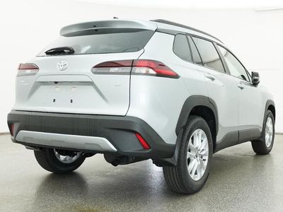 2026 Corolla Cross LE - Photo 16