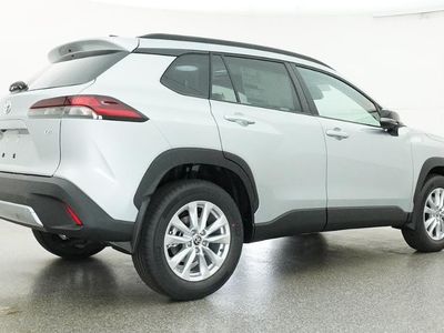 2026 Corolla Cross LE - Photo 11