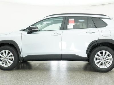 2026 Corolla Cross LE - Photo 10