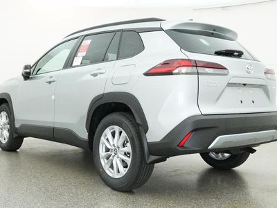 2026 Corolla Cross LE - Photo 17