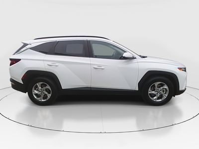 2024 Hyundai Tucson — photo 8 view