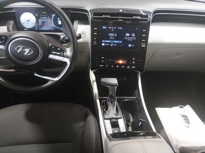 2024 Hyundai Tucson — photo 17 view