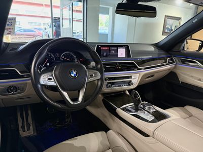 2019 BMW 7 Series - Photo 11