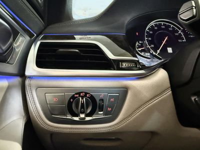 2019 BMW 7 Series - Photo 28