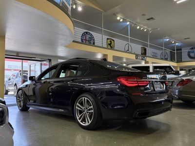 2019 BMW 7 Series - Photo 2